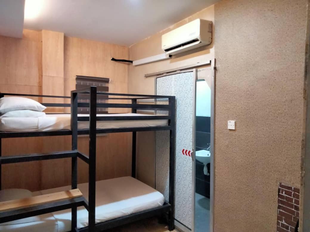Pine Hotel Batu Gagah Exterior foto